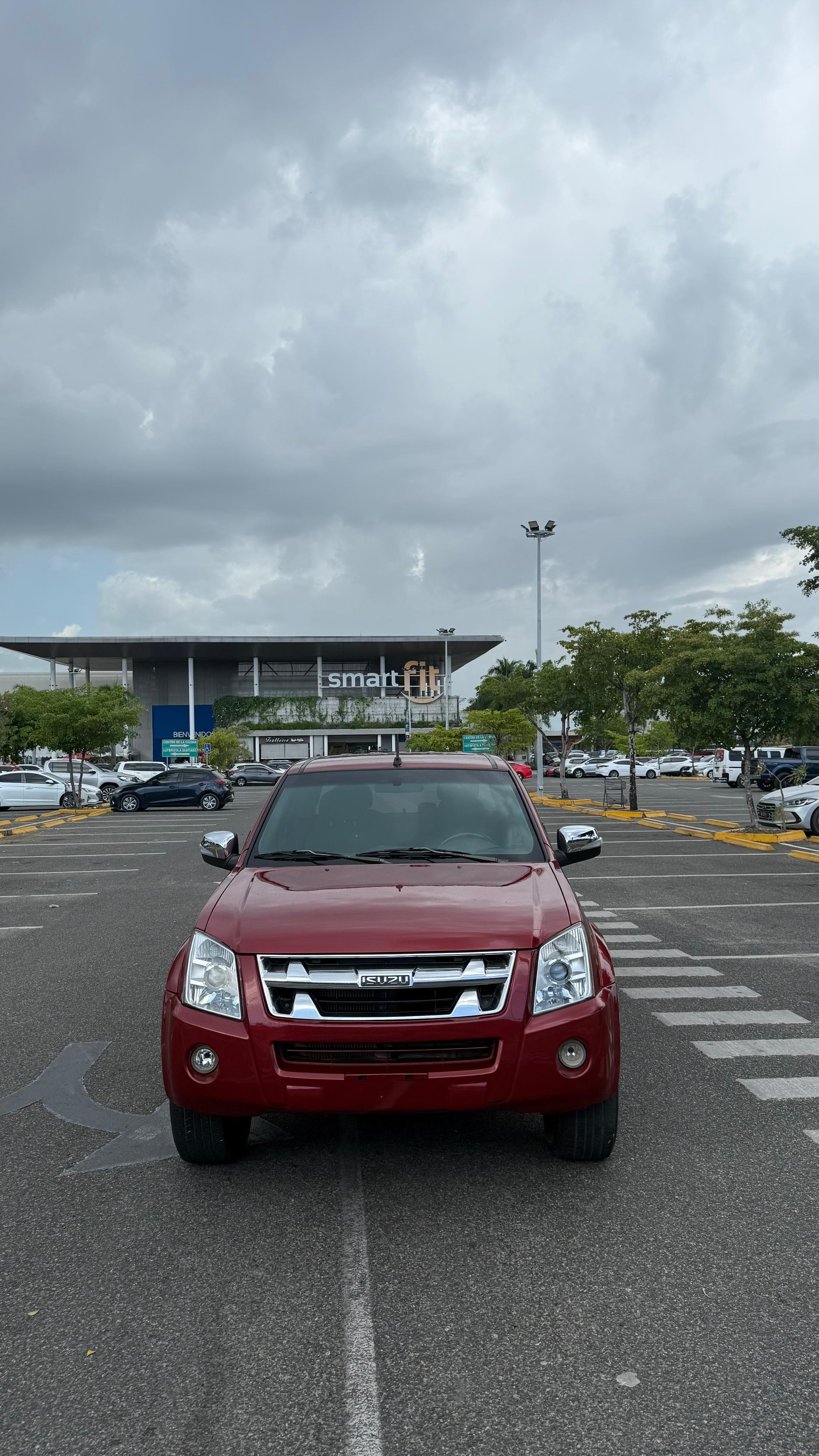 jeepetas y camionetas - Isuzu Dmax 2012 nueva 1