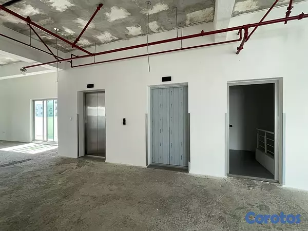 otros inmuebles - Edificio Corporativo en Piantini de 13 pisos  8