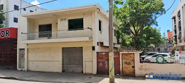 oficinas y locales comerciales - En Venta AV. 27 DE FEBRERO Amplio Local / Solar  p 3