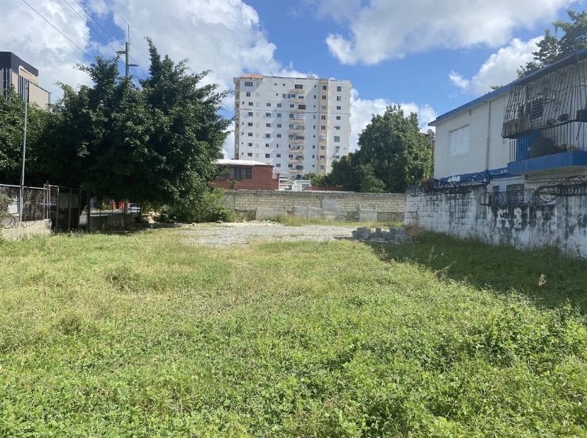 solares y terrenos - solar comercial zona céntrica  1