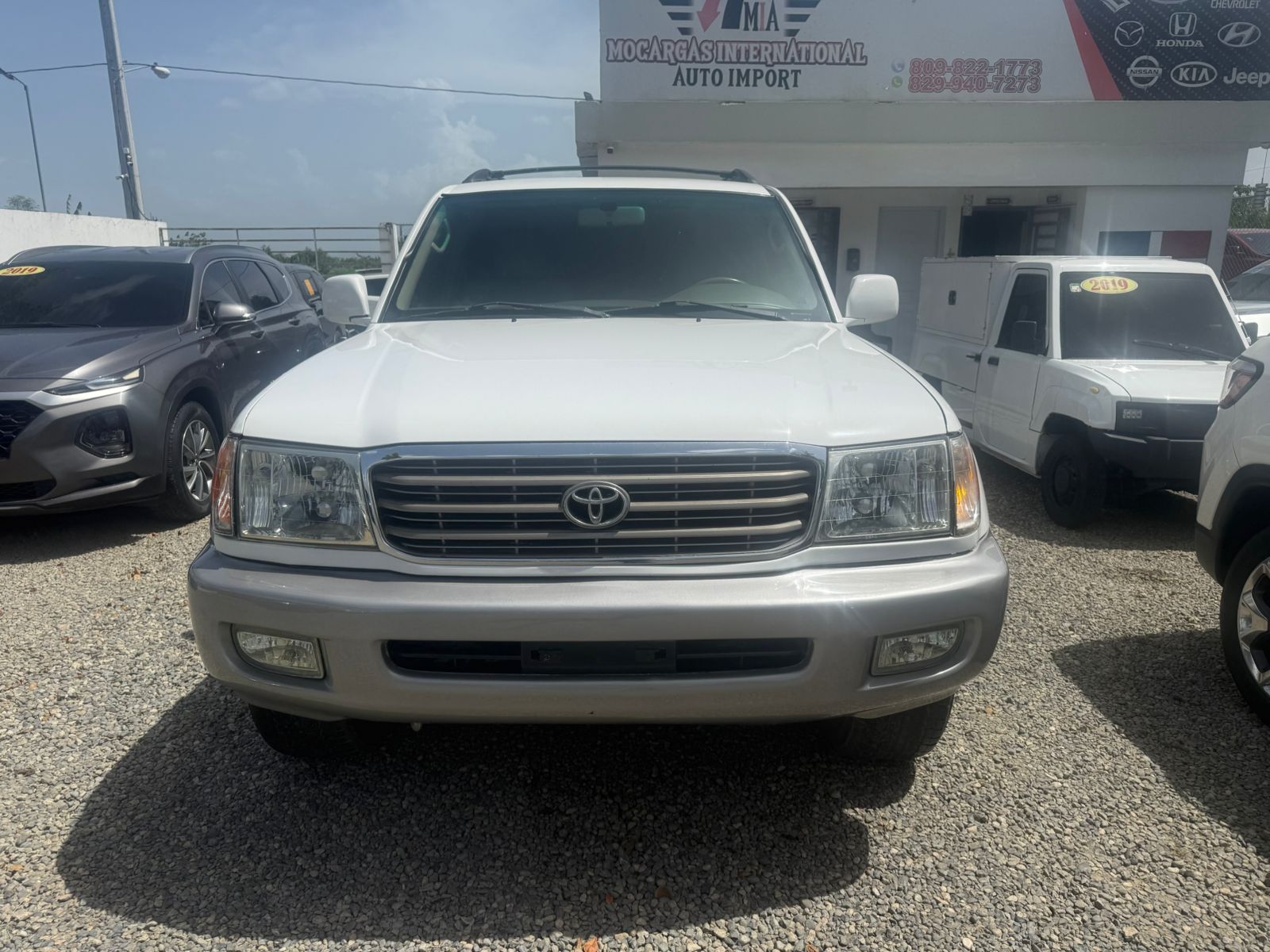 jeepetas y camionetas - Toyota land cruicer 2000