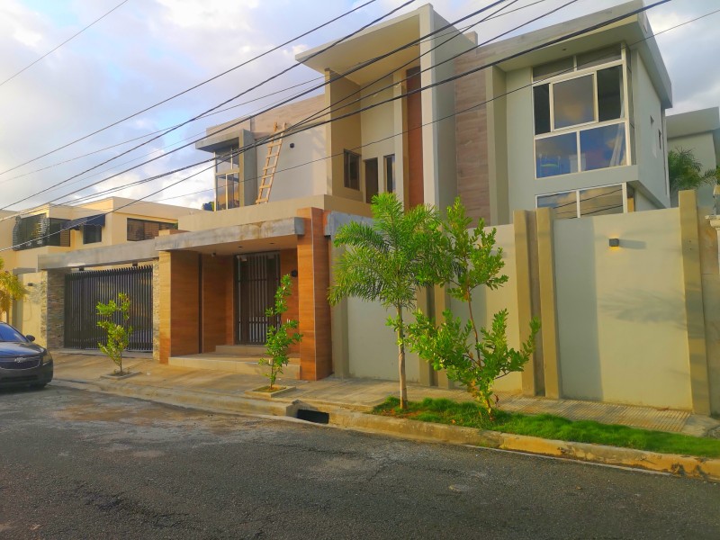 casas - Casa en la castellana estilo minimalista   7