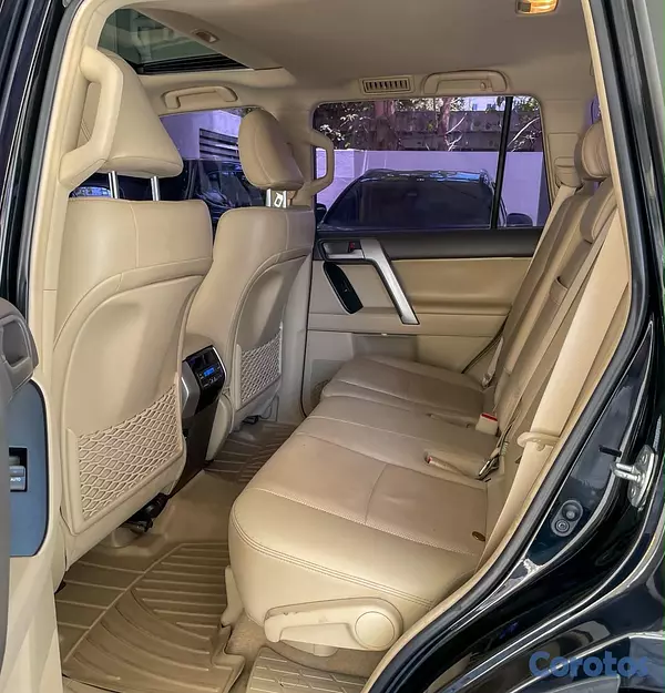 jeepetas y camionetas - Toyota Land Cruiser VXL 2024 10