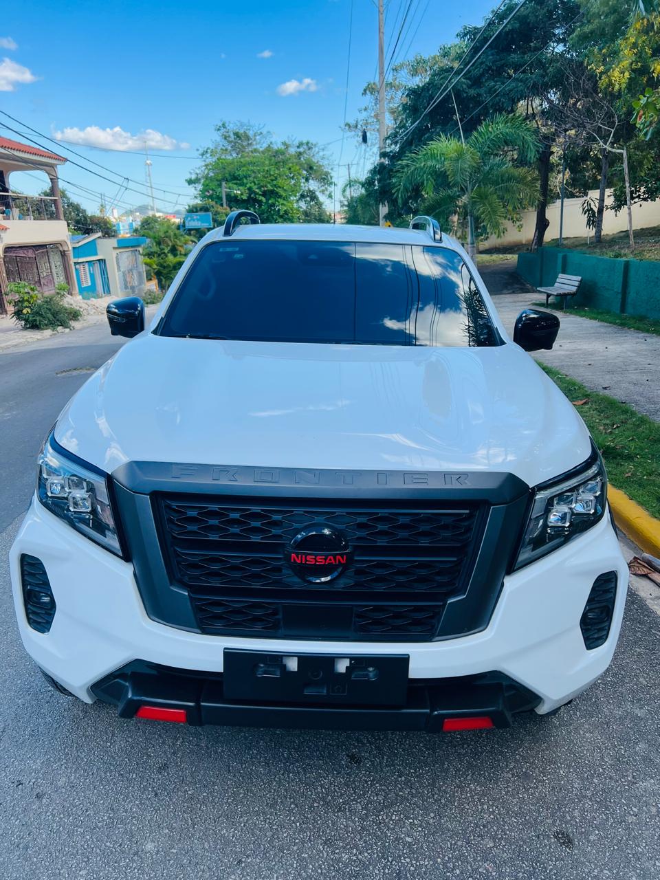 jeepetas y camionetas - Nissan frontier pro x 2022 3