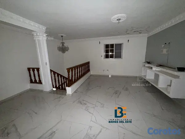 casas - DE VENTA casa de dos niveles con (4) habitaciones  4