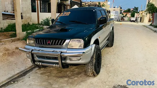camiones y vehiculos pesados - Mitsubishit  12