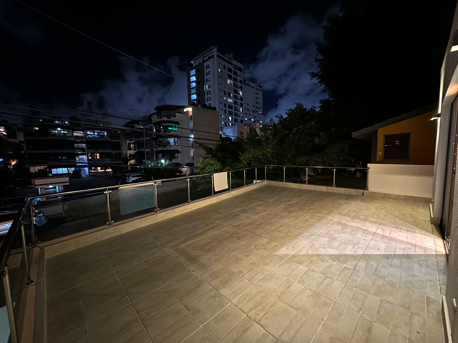 casas - Se Renta Casa ubicada en Bella Vista  8