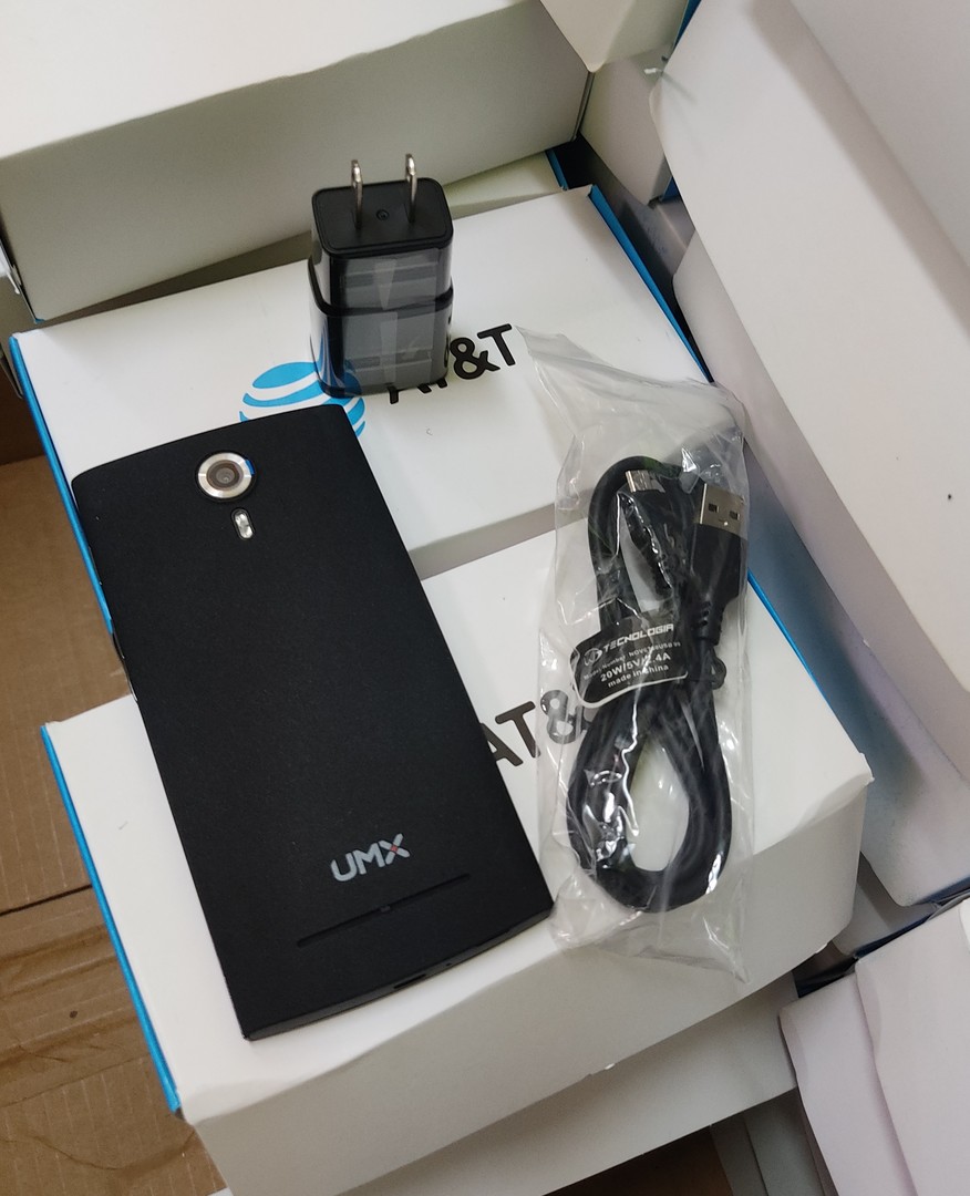 celulares y tabletas - UMX 16gb 