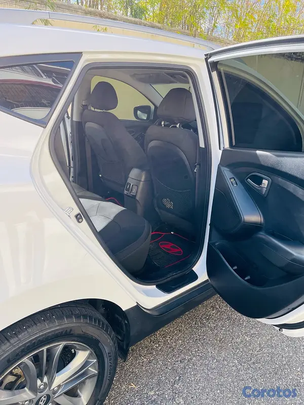 jeepetas y camionetas - Hyundai Tucson 2015 4