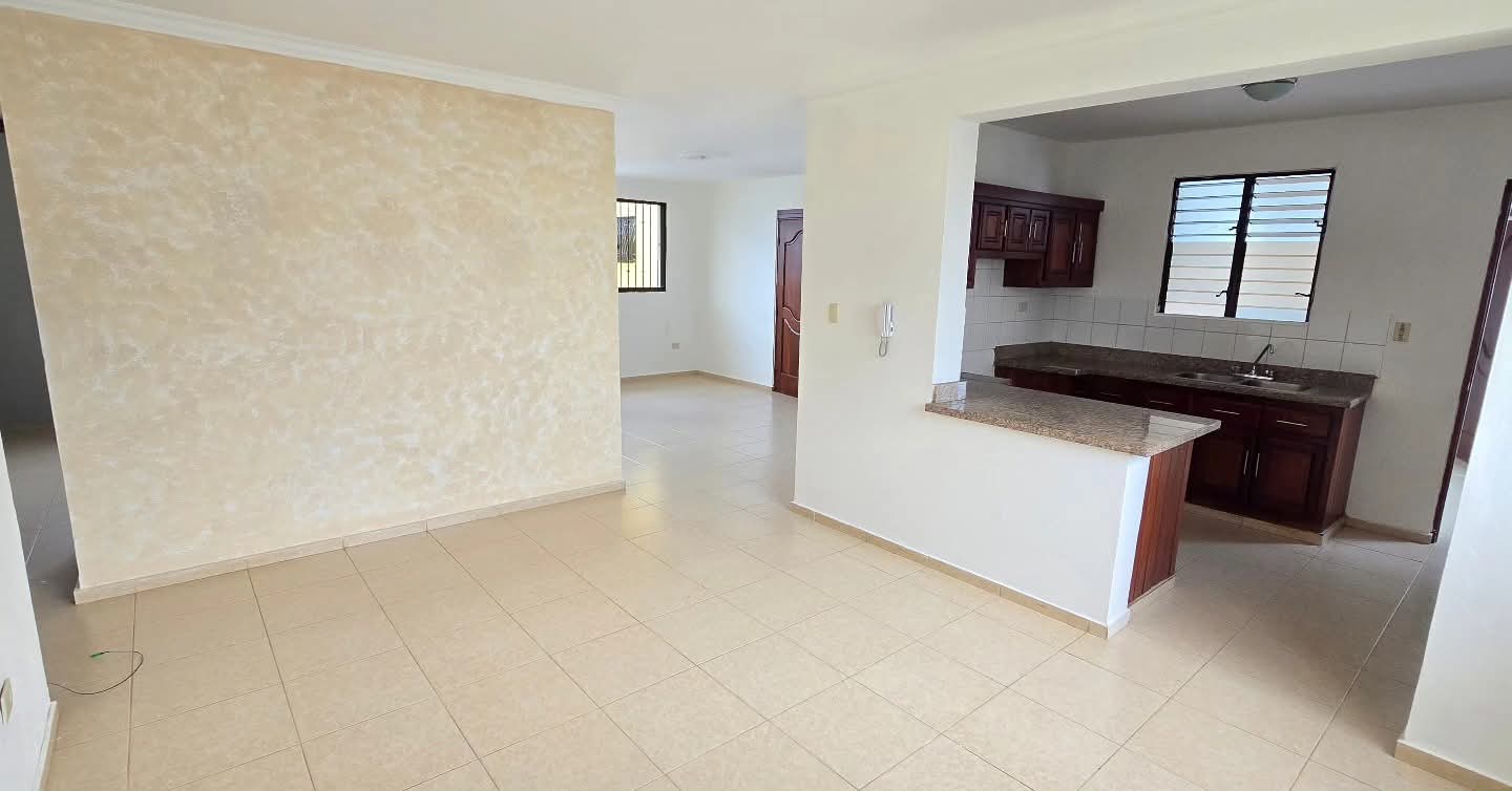 apartamentos - 3ER PISO EN LOS CERRO DE GURABO A 5 MIN DE PLAZA HACHE  9