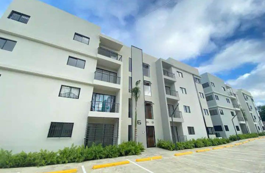 apartamentos - Apartamento de Venta en Los Rieles, Gurabo 0