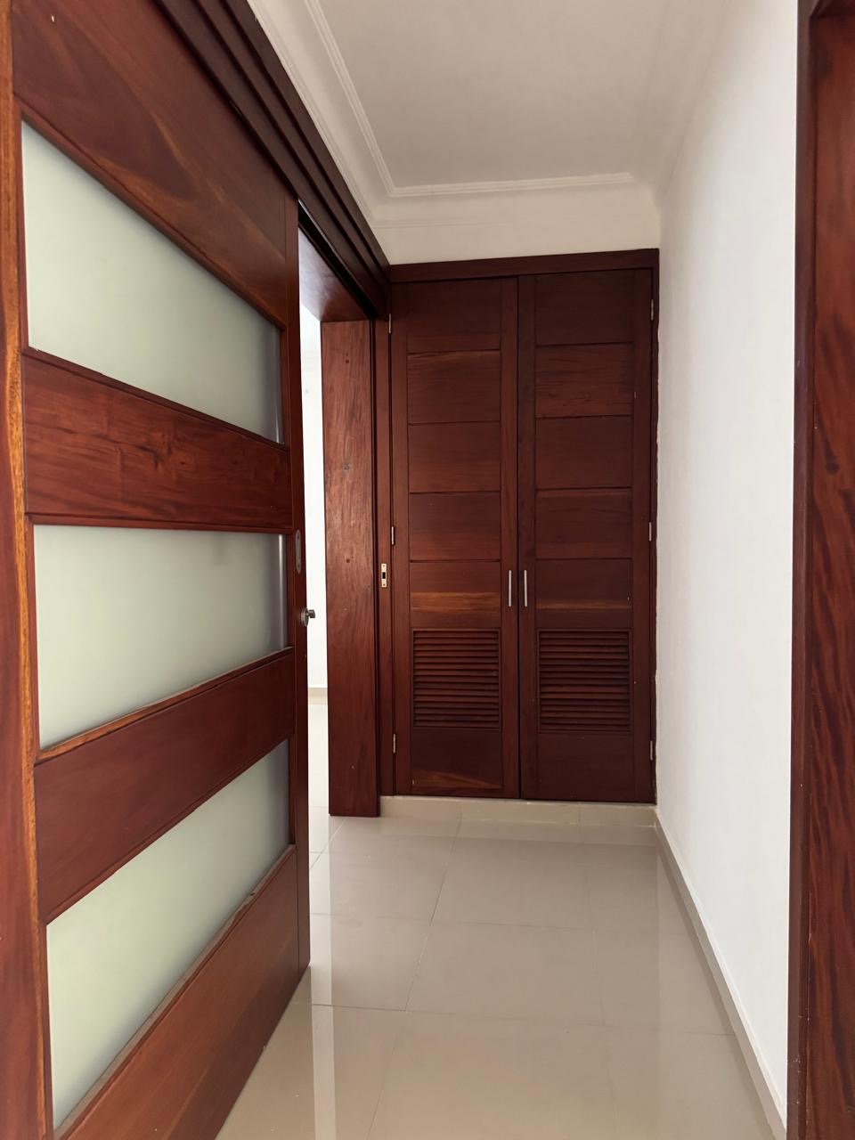 apartamentos - Vendo primer nivel cacique dos hab 2.5 baños dos p 7