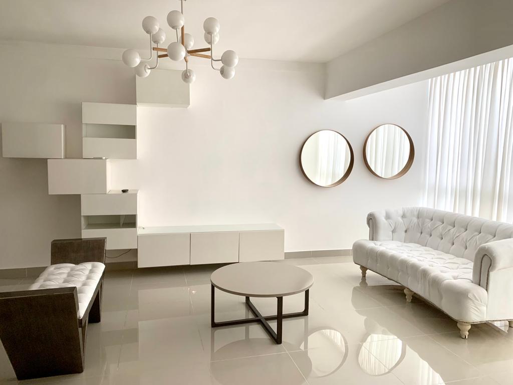 apartamentos - Apartamento en alquiler en Evaristo Morales 0