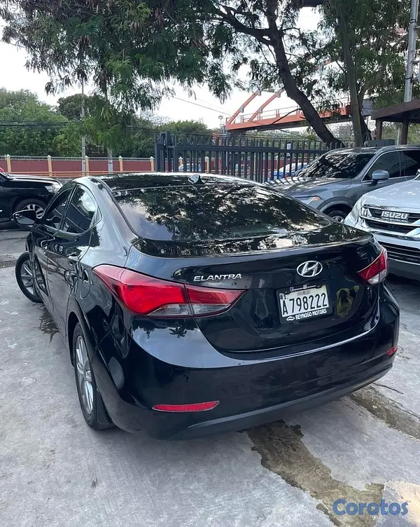 carros - HUYNDAI ELANTRA LIMETED 2016 4