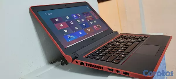 computadoras y laptops - Laptop Dell roja 14 Pulg Core i3 Ram 8gb. DISCO SSD Wifi 2