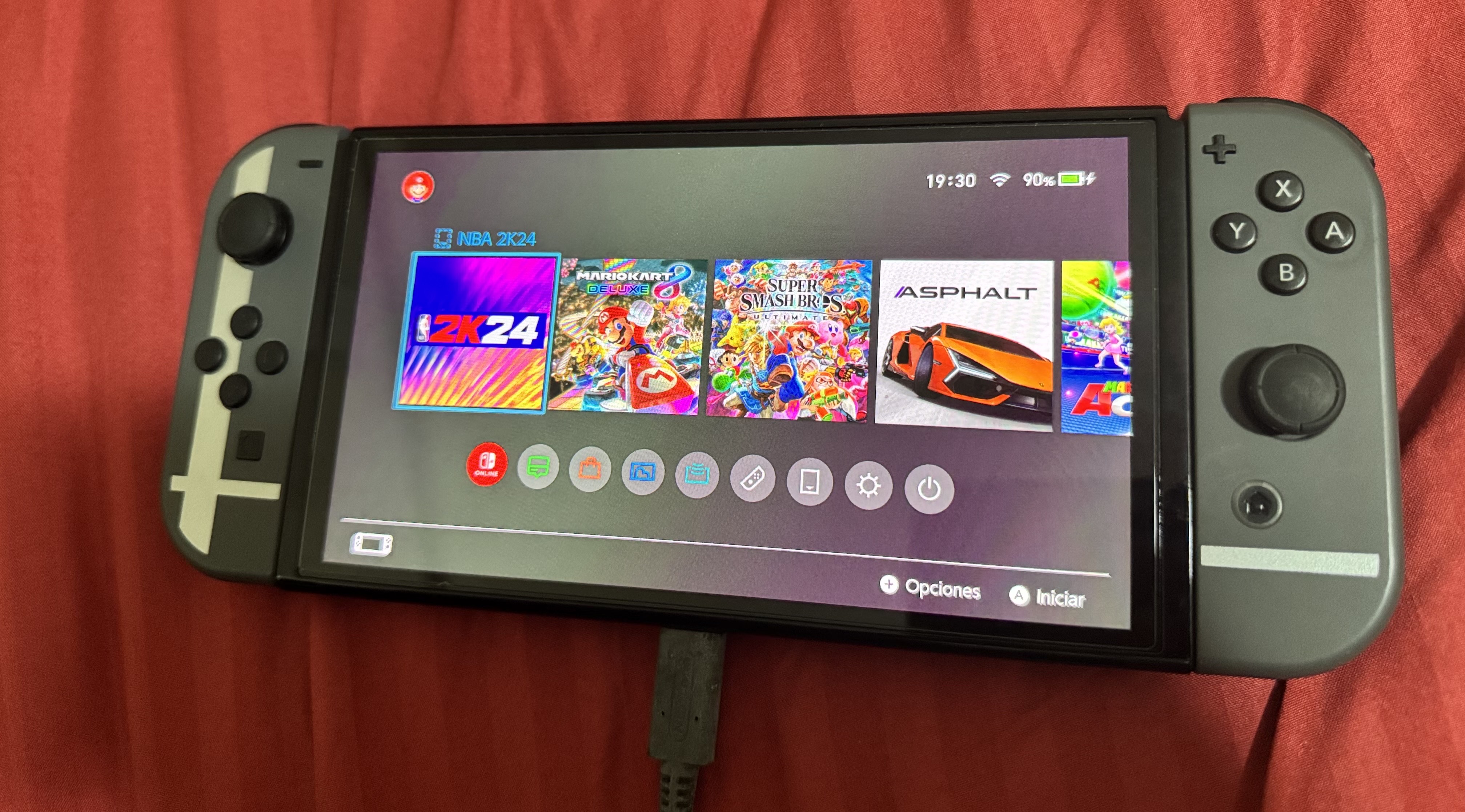 consolas y videojuegos - Vendo Nintendo Switch V2 3