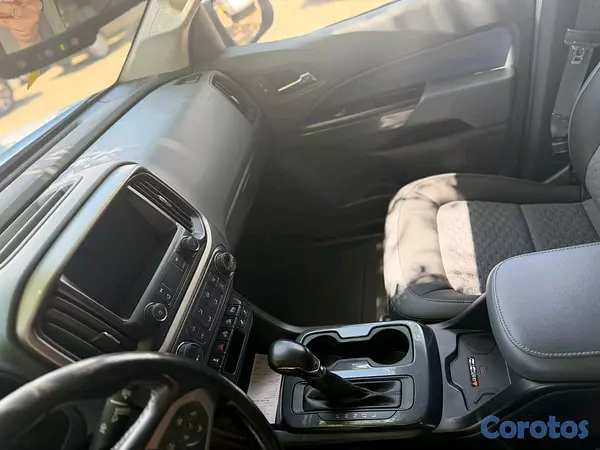 jeepetas y camionetas - chevolet colorado z71 2022 9