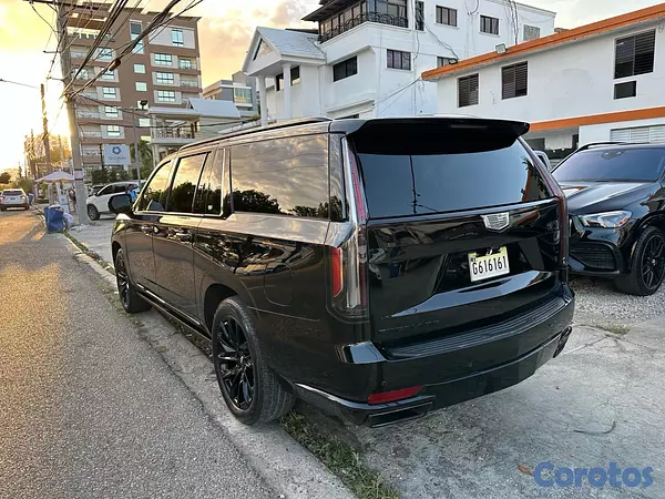 jeepetas y camionetas - Cadillac escalade Long año 2022  4