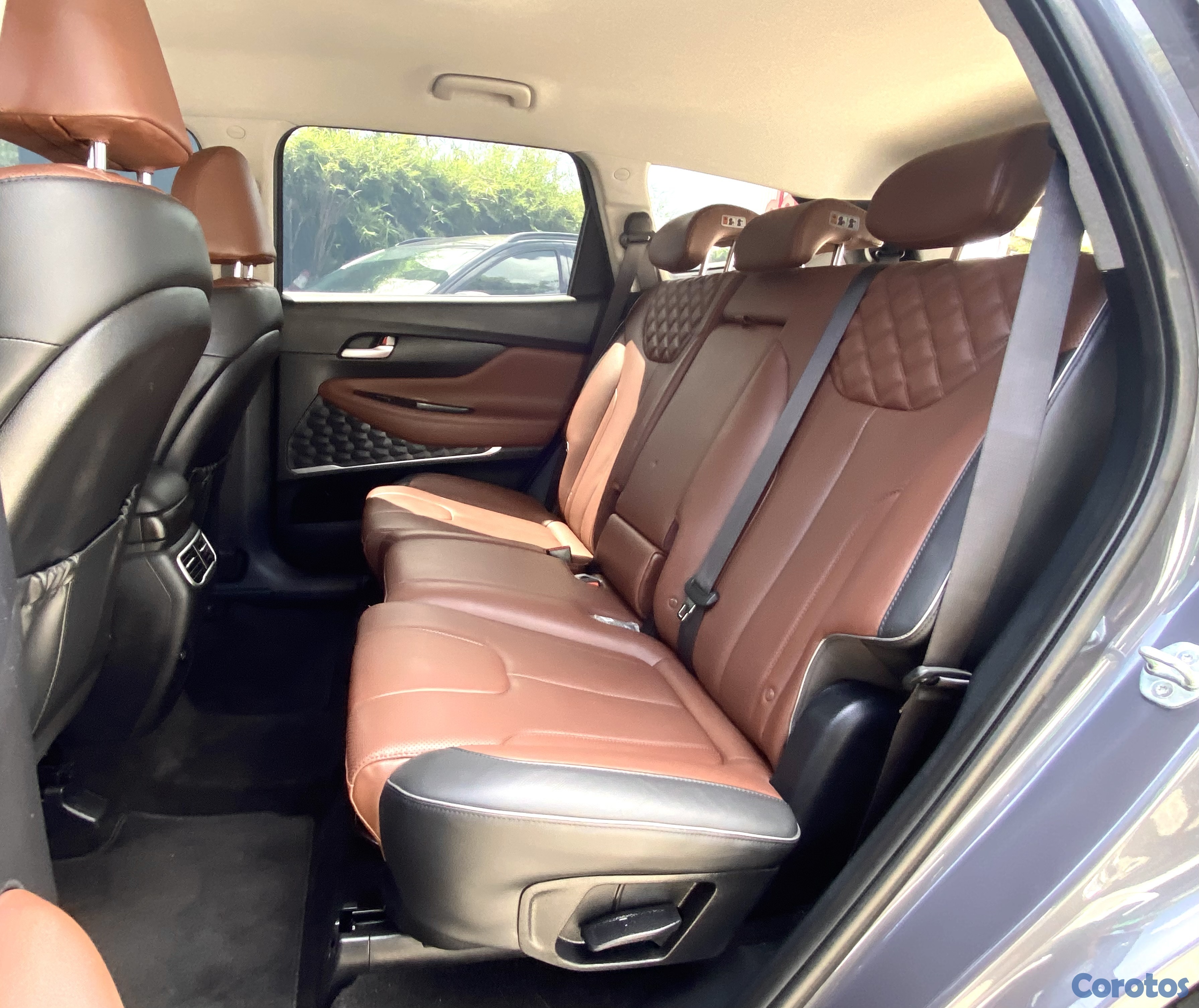 jeepetas y camionetas - HYUNDAI SANTA FE FULL 2023 9