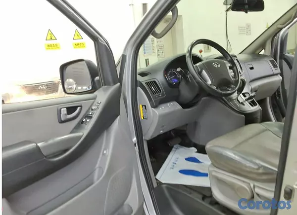 otros vehiculos - HYUNDAI GRAND STAREX 2020 GRIS 12