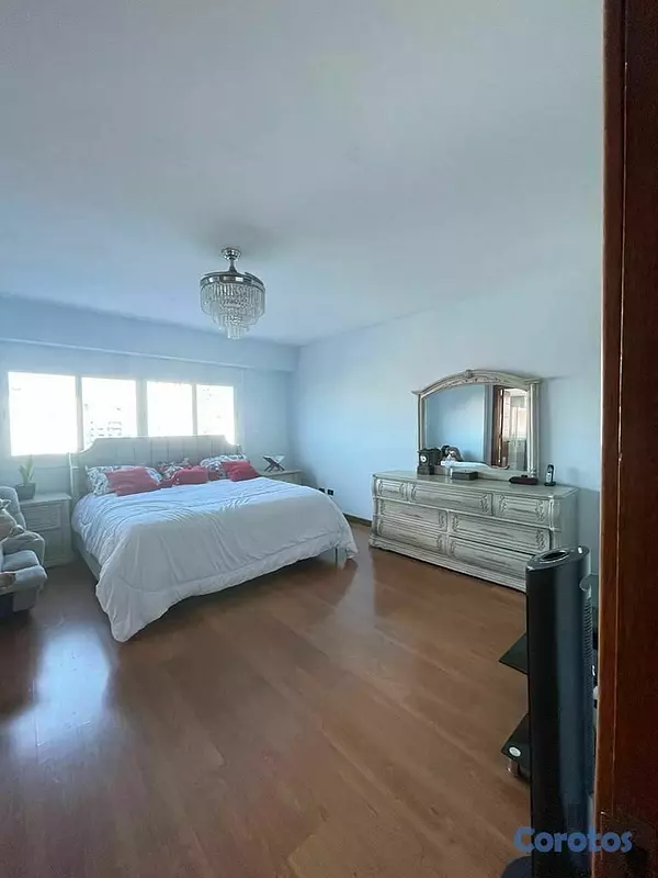 apartamentos - Apartamento tipo penthouse en Naco 3