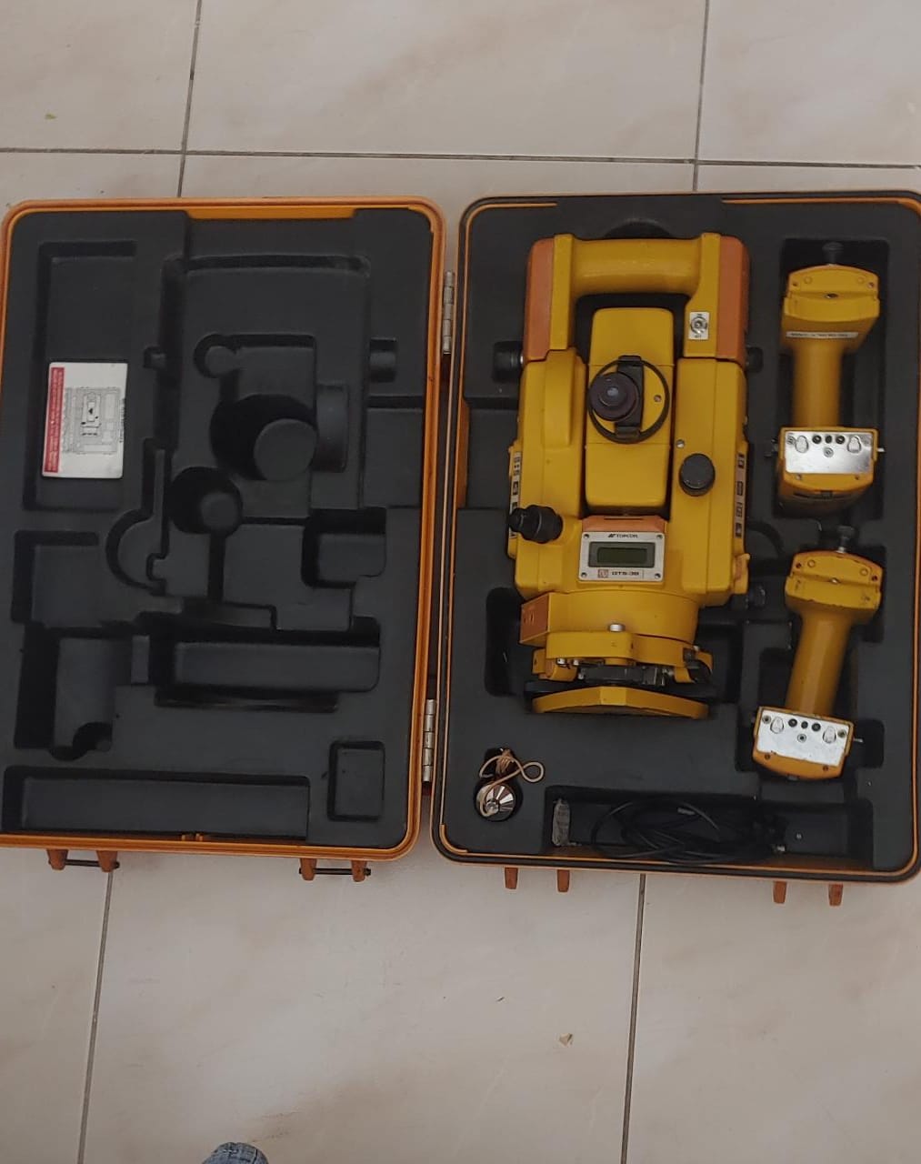 otros electronicos - TOPCON GTS 3B TOTAL STATION