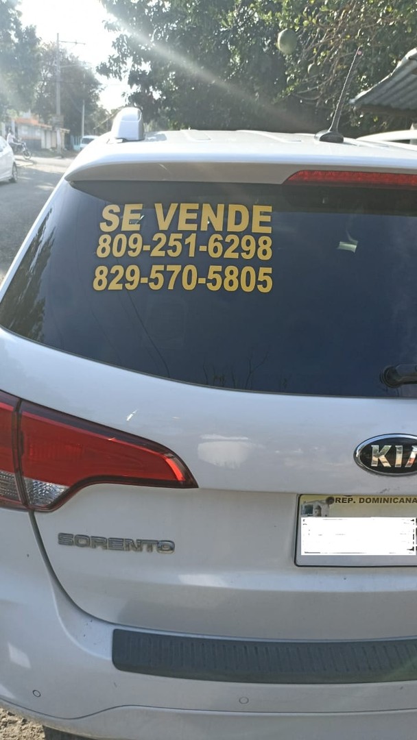 jeepetas y camionetas - Kia Sorento EX 2015 4WD V6 Full Nítida La dura /negociable/ 6