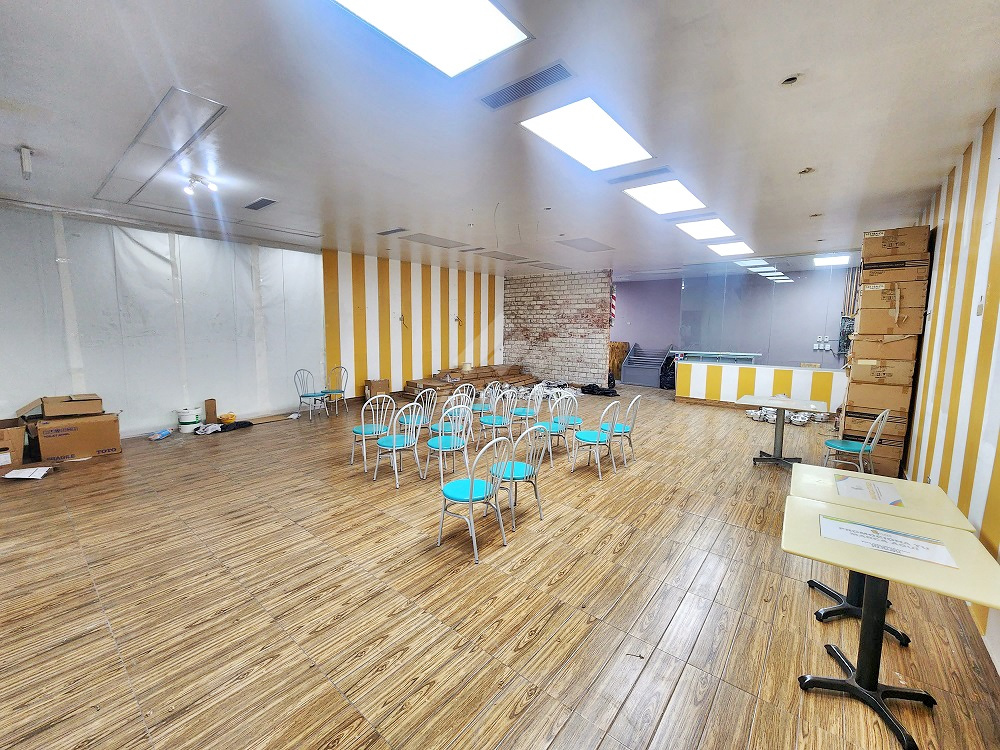 oficinas y locales comerciales - PRIMER NIVEL PLAZA INTERNACIONAL SANTIAGO  4