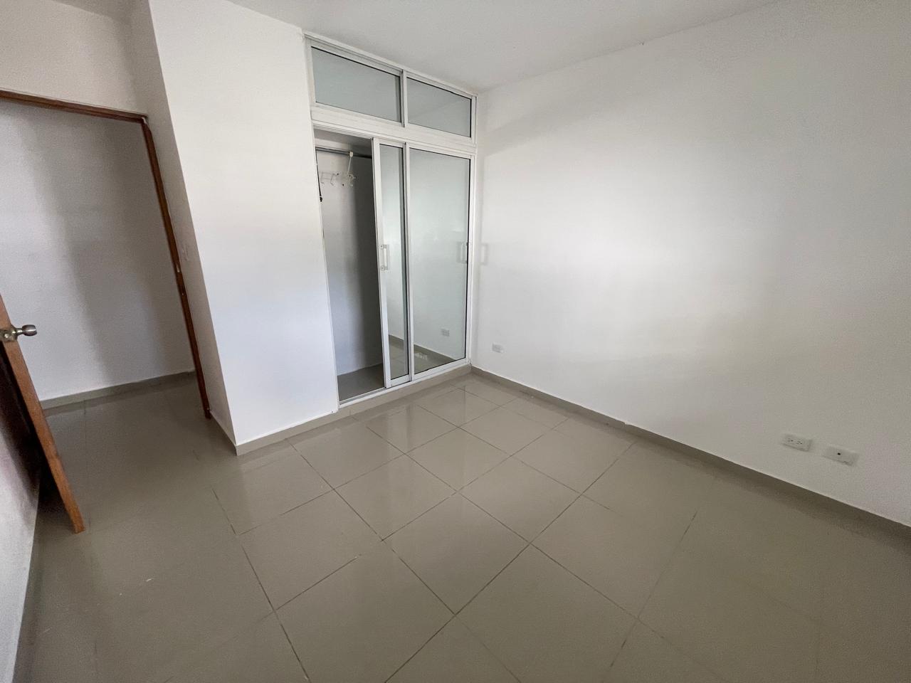 apartamentos - apartamento con terraza en don honorio, carrefour 6