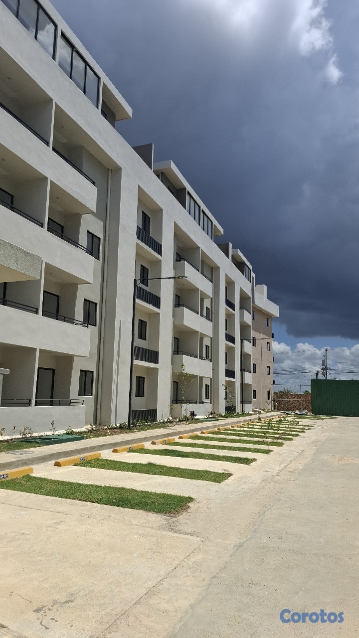 apartamentos - Aptos en la Av. Ecologica Res. LP11 2