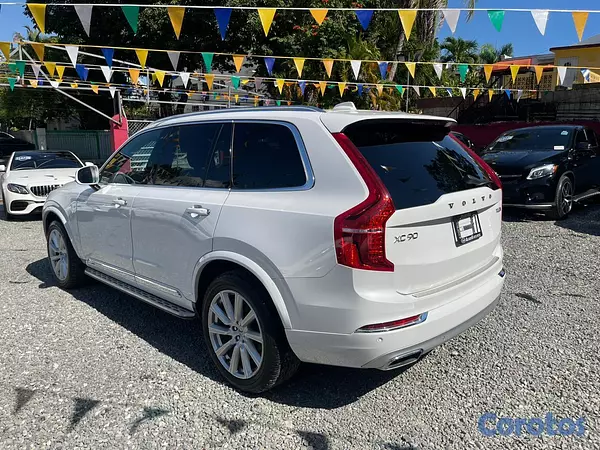 jeepetas y camionetas - Volvo XC90 T6 Inscription 2017 Clean Carfax 4