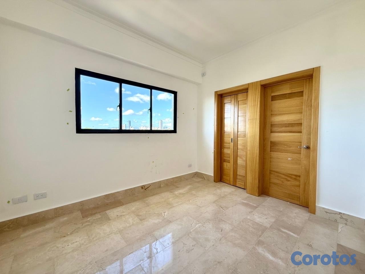 apartamentos - alquiló independencia dos habitaciones 2.5 baños dos parqueos ascensor  5