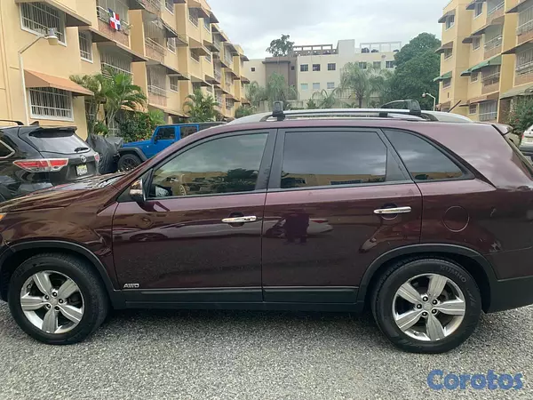 jeepetas y camionetas - Kia Sorento EX 2012 RD$ 480,000 1