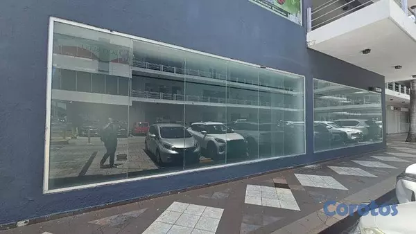 oficinas y locales comerciales - alquieler y venta de local en naco 11