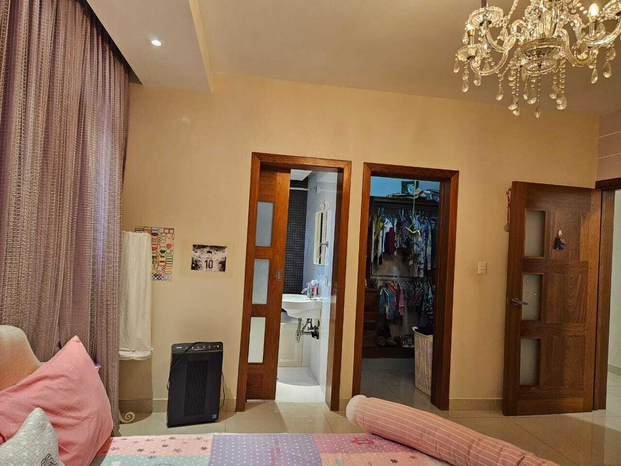 apartamentos - Apartamento en Venta de Cuatro Habitaciones 8