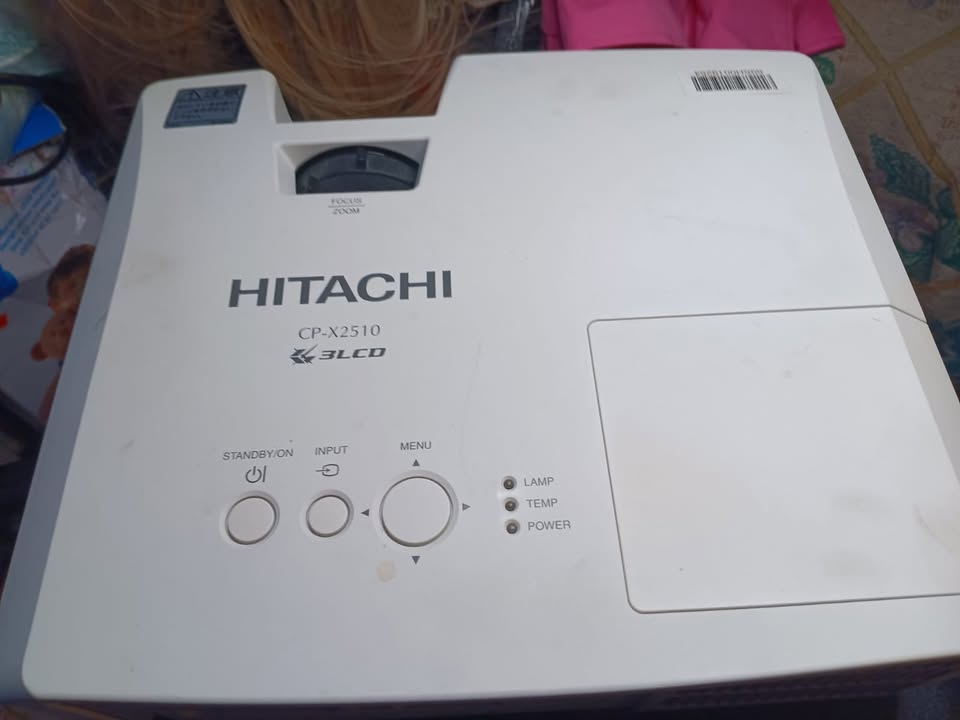 impresoras y scanners - PROYECTOR HITACHI CP-X2510 3LCD 5