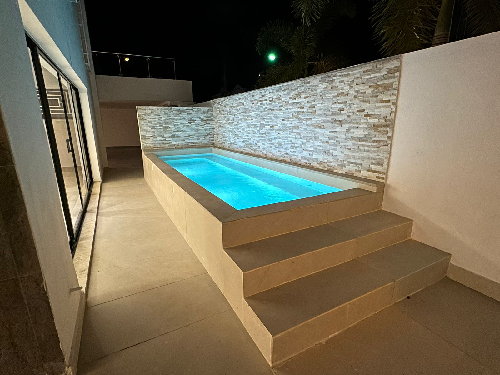 casas - Se Renta Casa ubicada en Bella Vista  7