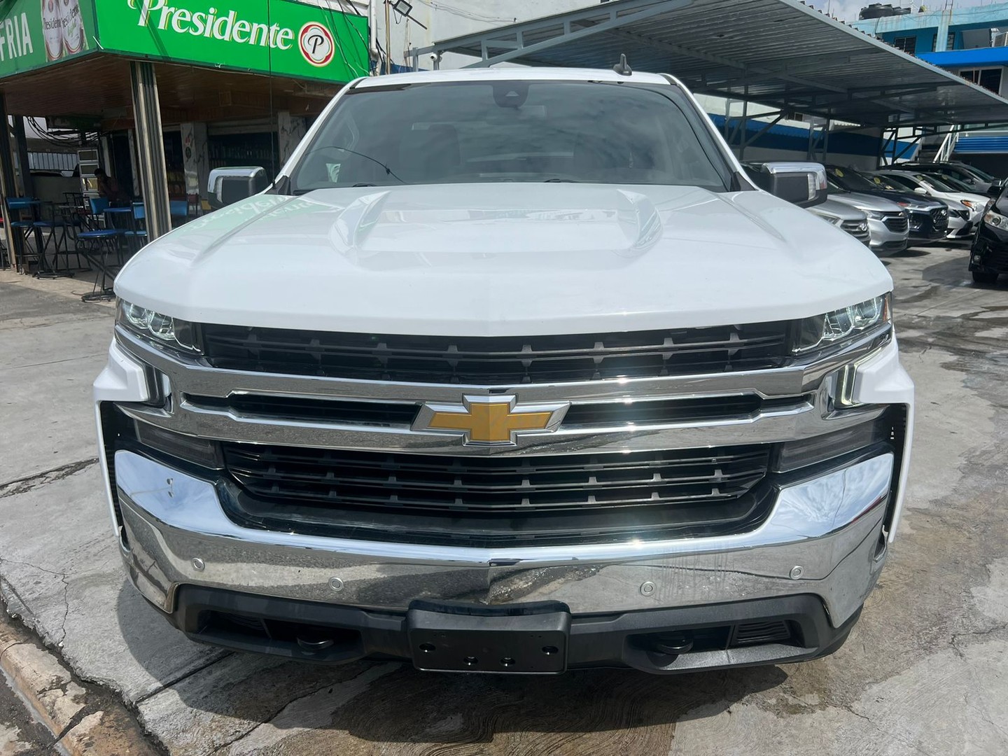 jeepetas y camionetas - Chevrolet Silverado 1500 LT 2019 9
