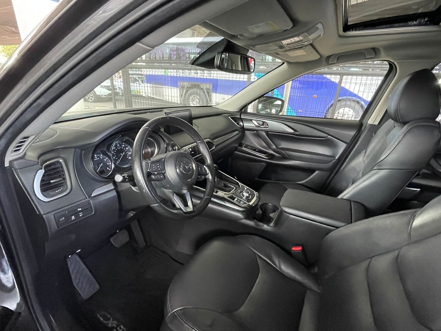 jeepetas y camionetas - Mazda CX9 2018  touring full excelentes condiciones  5