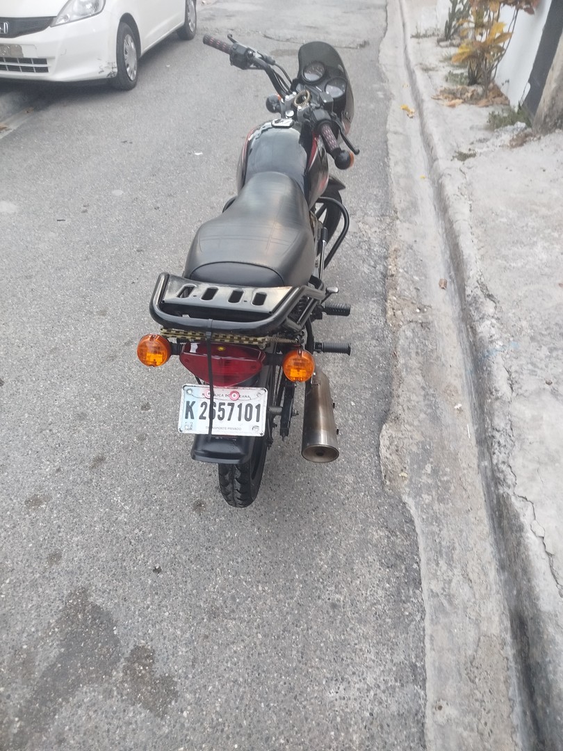 motores y pasolas - Está nítido año 2024 sale a tu nombre 70 negociable  3