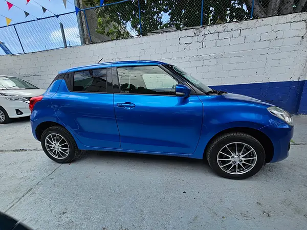 carros - SUZUKI SWIFT  5