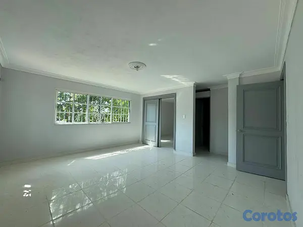 casas - Casa en Arroyo Hondo Viejo en proyecto Cerrado con 13