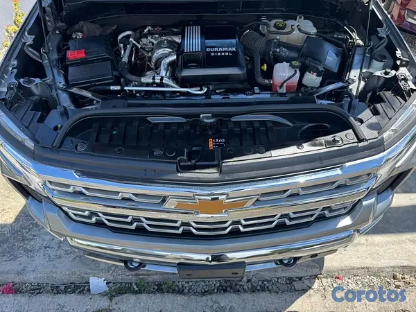 jeepetas y camionetas - Chevrolet silverado 2024 Z71 Duramax  6