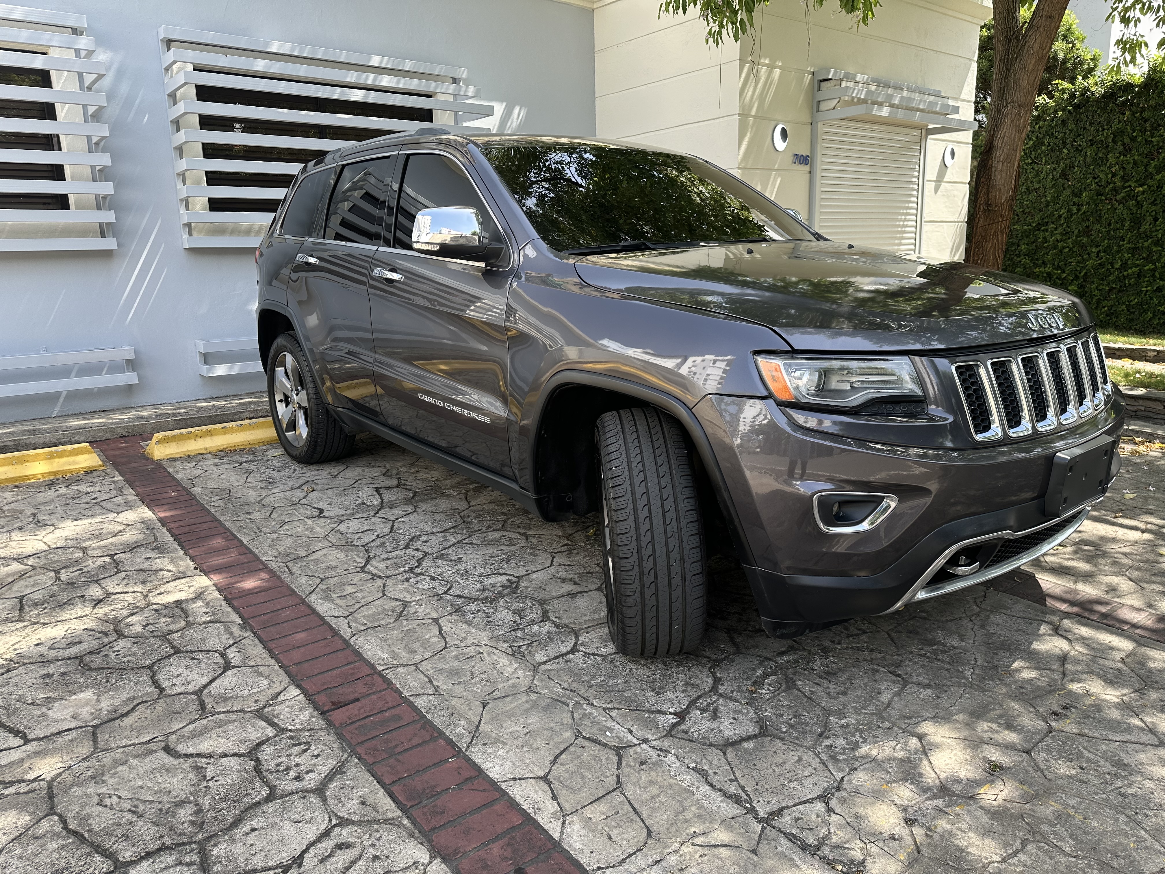 jeepetas y camionetas - Jeep Grand Cherokee Limited 2015 - Uso Ejecutivo 5