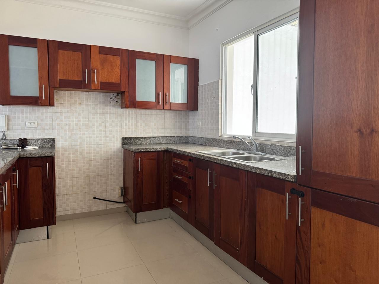 apartamentos - Vendo primer nivel cacique dos hab 2.5 baños dos p 9