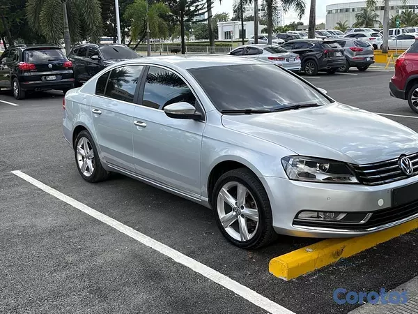 carros - Volkswagen Passat B7 4