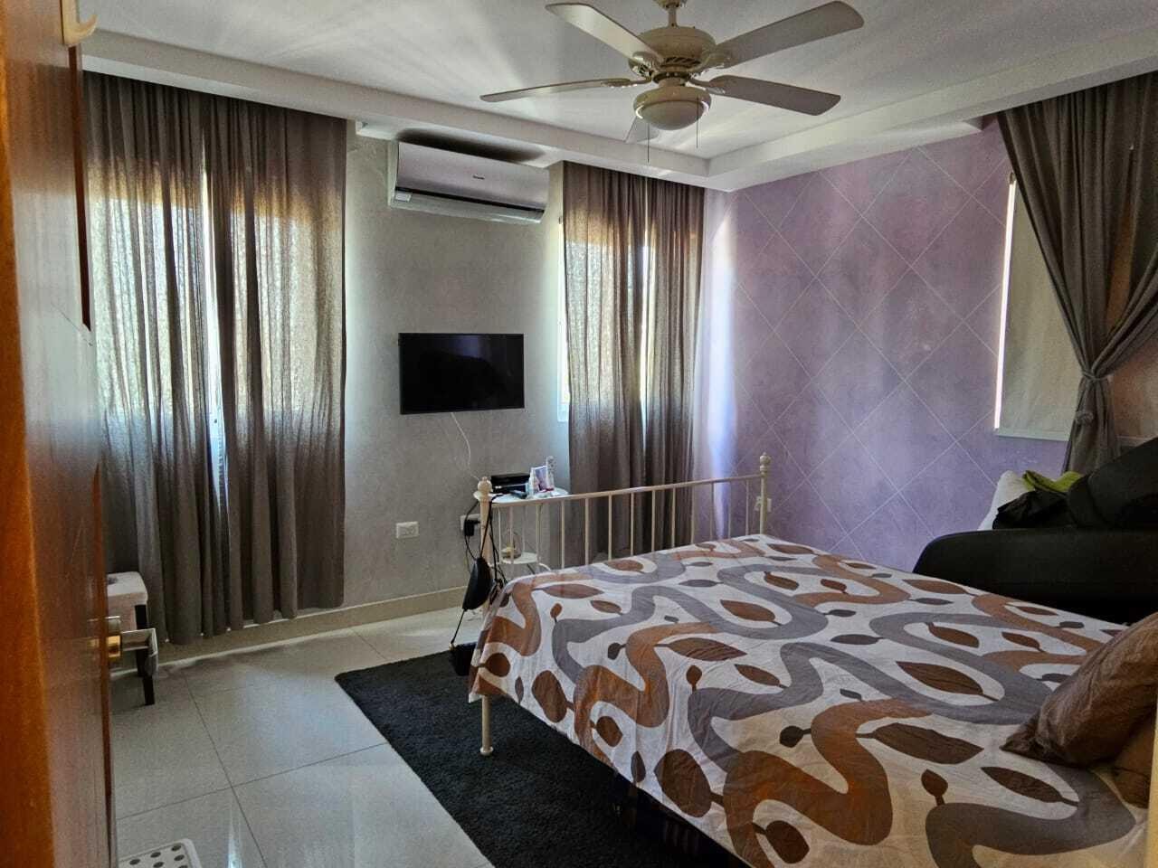 apartamentos - Apartamento en Venta de Cuatro Habitaciones 9
