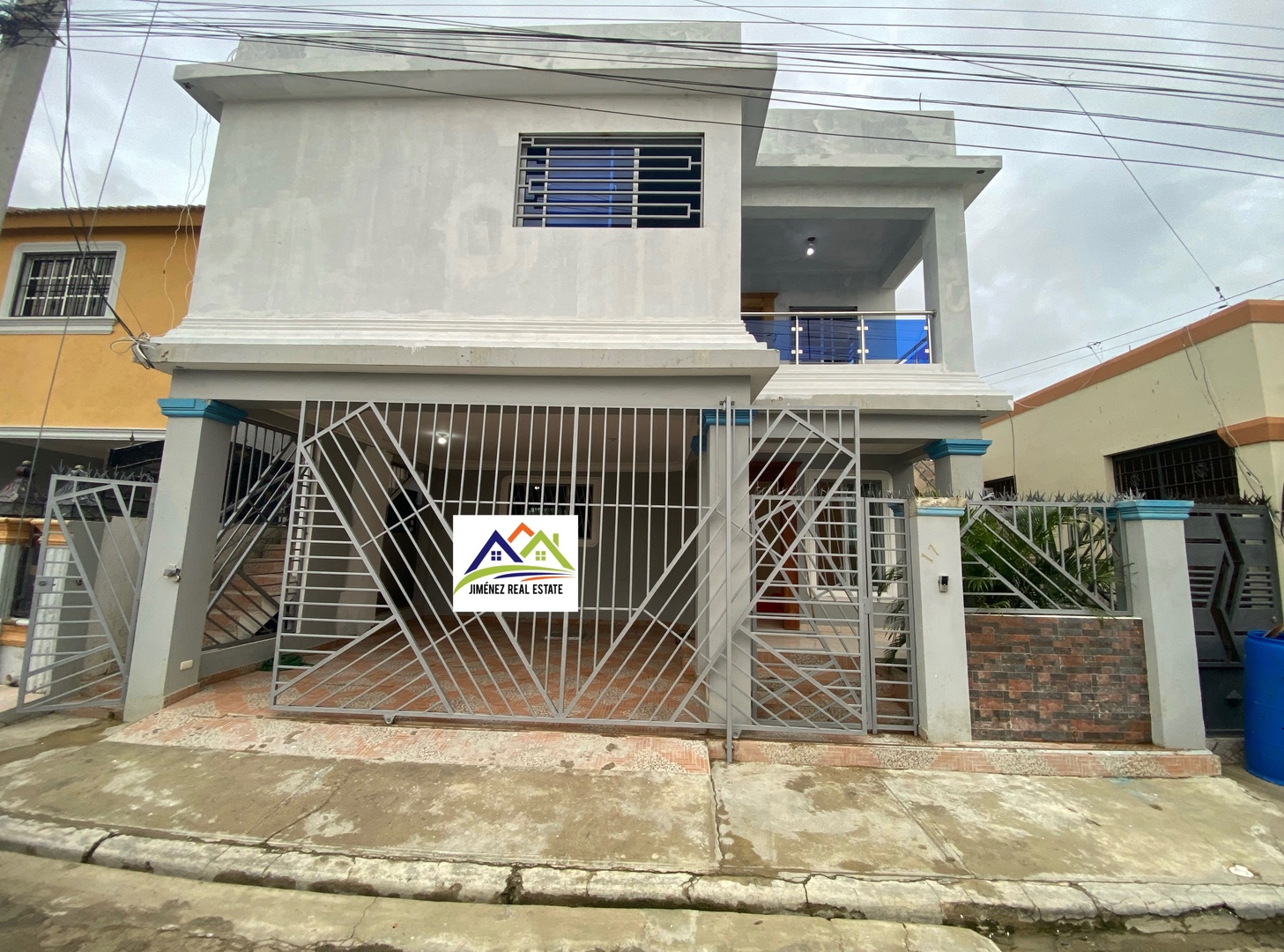 casas - CASA EN RENTA EN SANTIAGO DE LOS CABALLERO  0