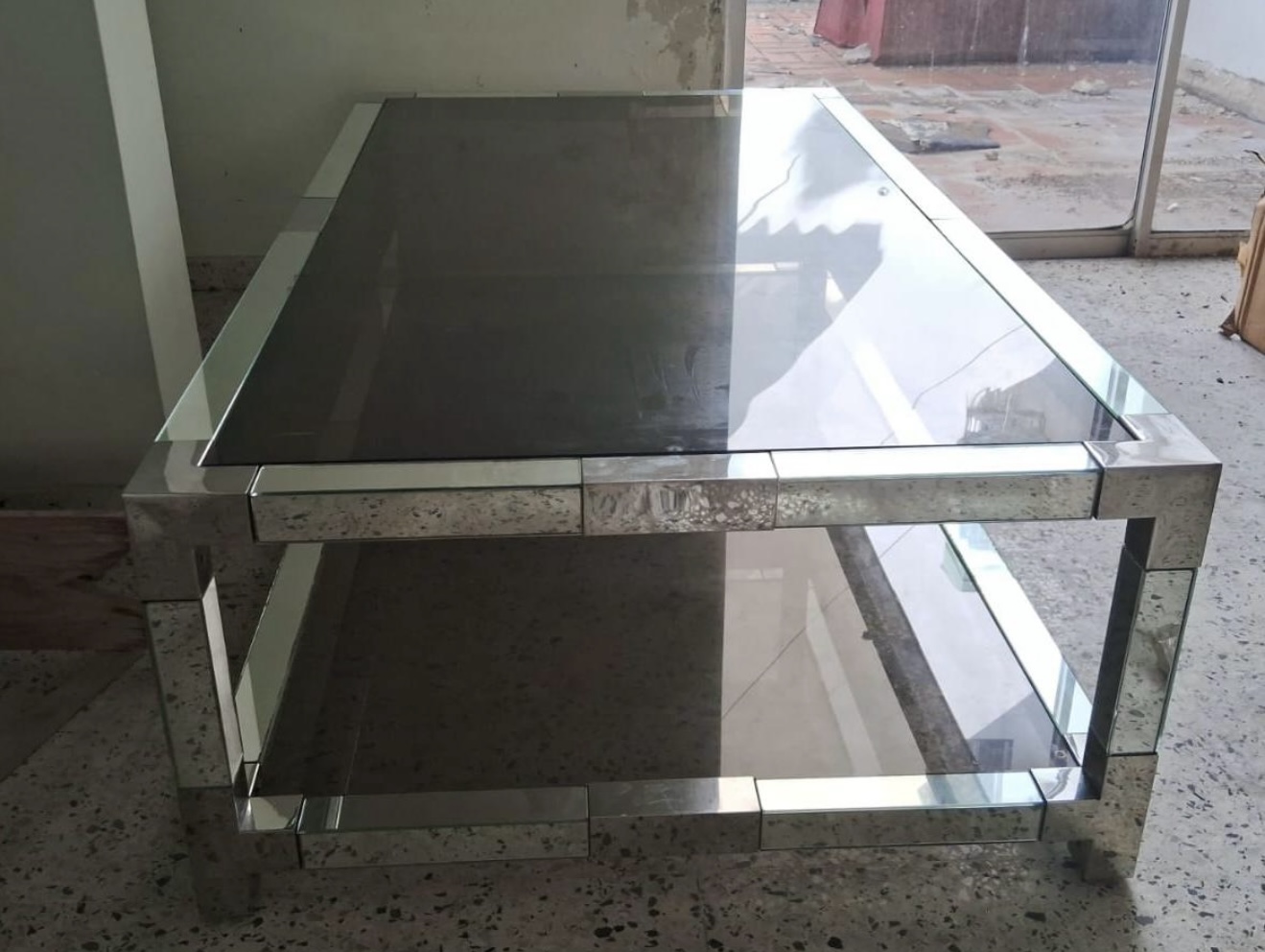 muebles y colchones - Mesa de centro espejos rectangular  1