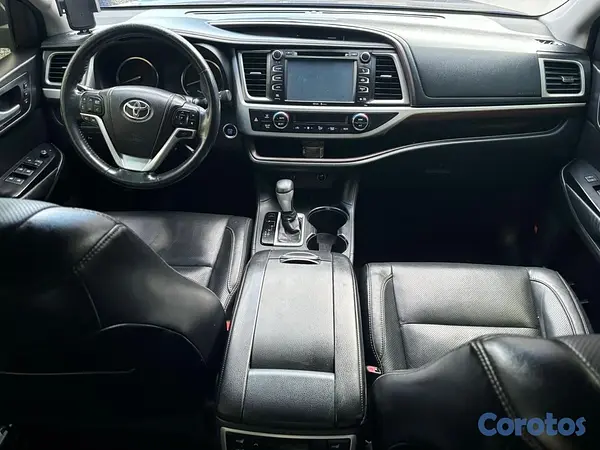 jeepetas y camionetas - Vendo Toyota Highlander Limited / Limited Platinum 2015 7